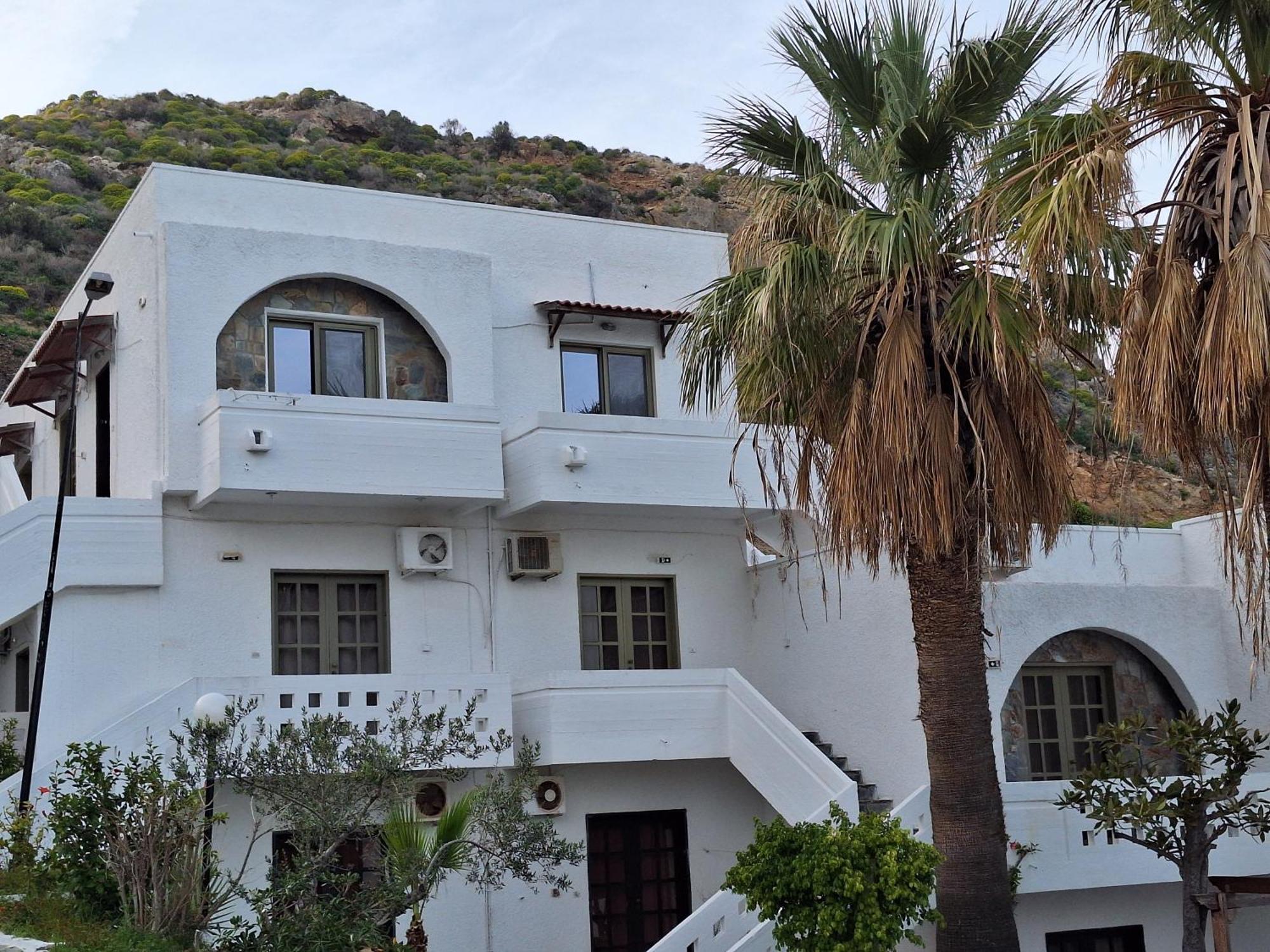 Delfini Apartments كيساموس المظهر الخارجي الصورة